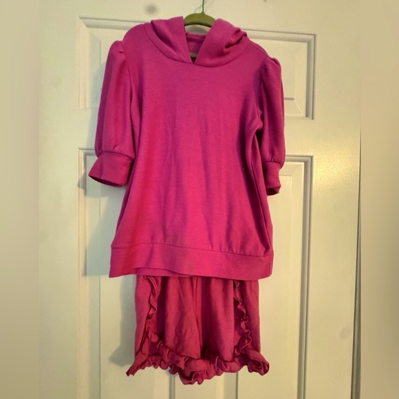 Chaser *HOT PINK* (not tie dye) Terry Hoodie (Sz 6) and Shorts (Sz 5) Set - Picture 4 of 9